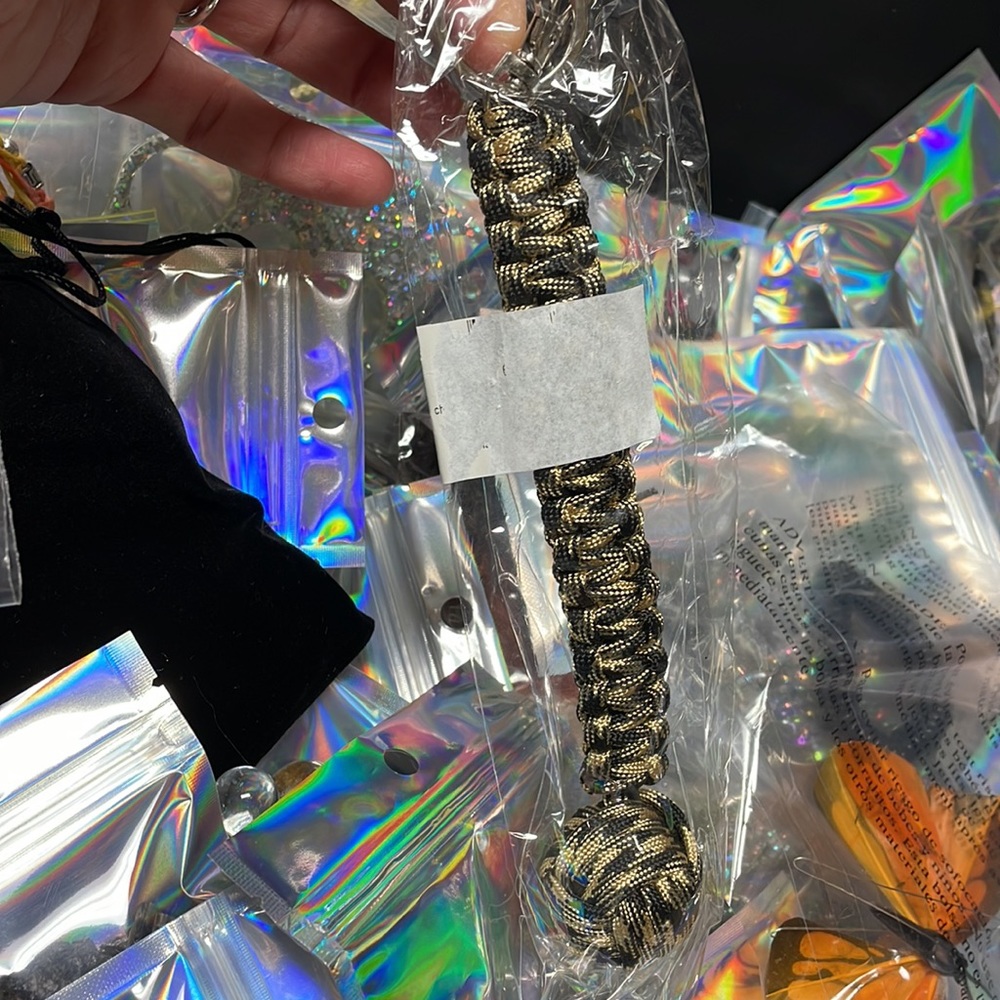 1 Large Scoop from a Mystery Treasure Box filled with alot of ….see desc… - Picture 8 of 9